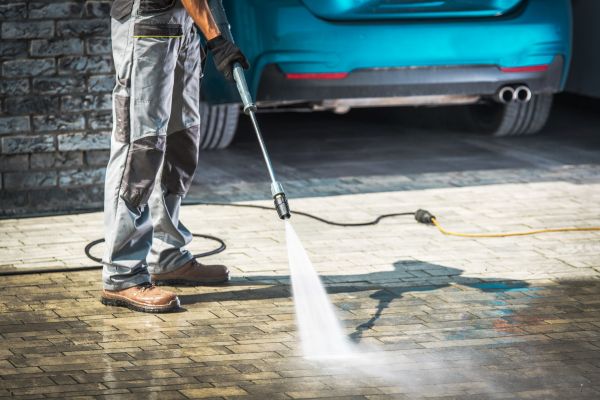 Cost of Driveway Pressure Washing in Paso Robles