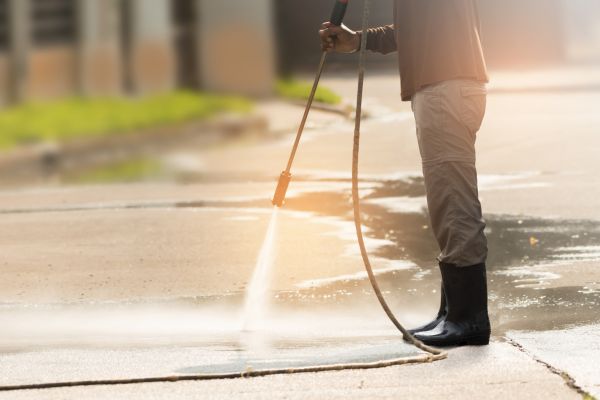 Residential Concrete Cleaning in Paso Robles