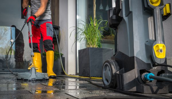 Commercial Pressure Cleaning in Paso Robles