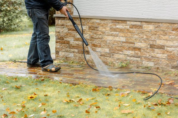 Cost of Residential Powerwashing in Paso Robles